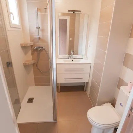 Hotel Chez Bouchet 2*